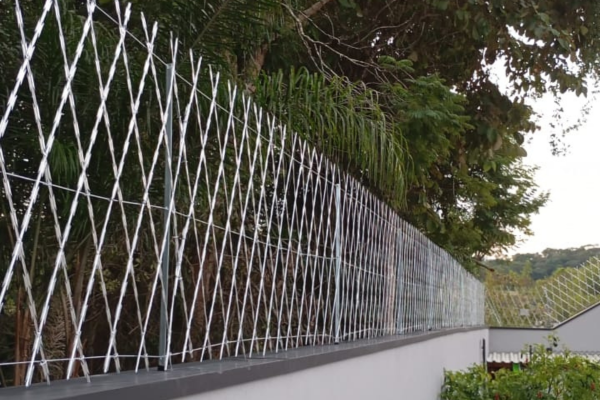 Muro com rede laminada